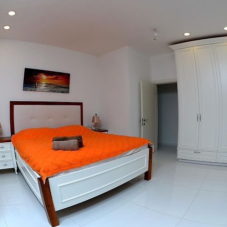 Open Sky Luxury Apartment Eilat Esterno foto